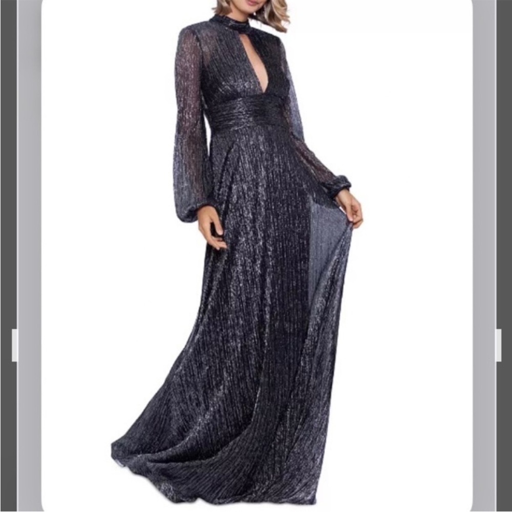 BETSY & ADAM Metallic-Threaded Front-Cutout Sheer Long Sleeve Gown Black/Silver - Picture 4 of 4